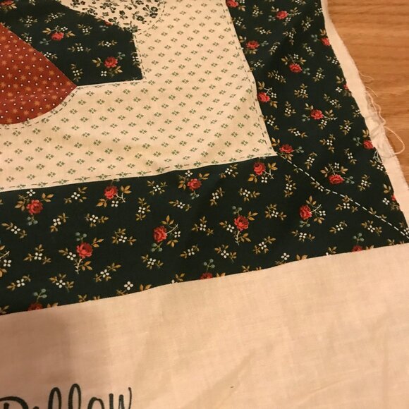 Grannys Trunk Pillow Panel Set Fabric Kit For Quilting & Crafting Green Rust 16" - Picture 4 of 6